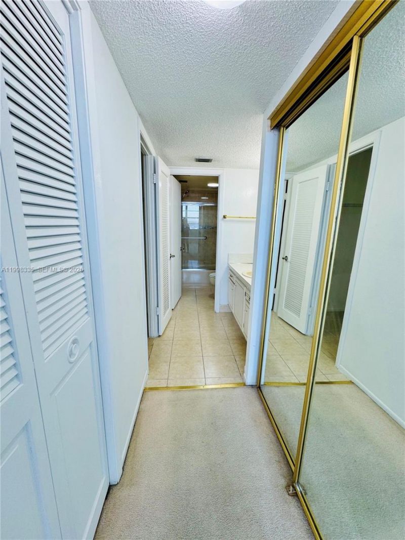 18011 Biscayne Blvd, Unit 1003, Aventura, FL 33160 Photo