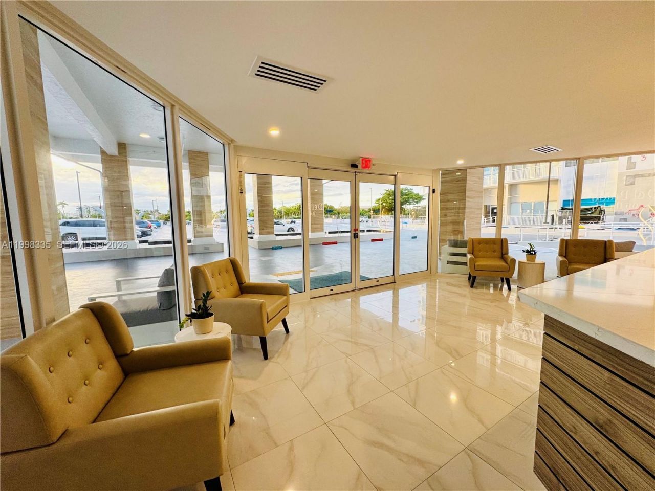 18011 Biscayne Blvd, Unit 1003, Aventura, FL 33160 Photo