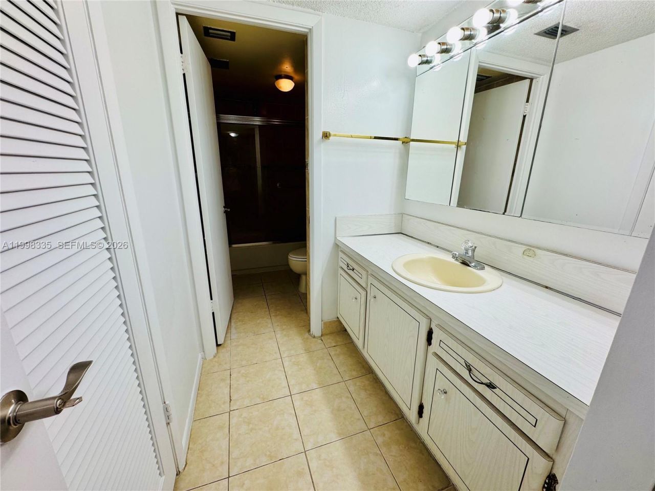 18011 Biscayne Blvd, Unit 1003, Aventura, FL 33160 Photo