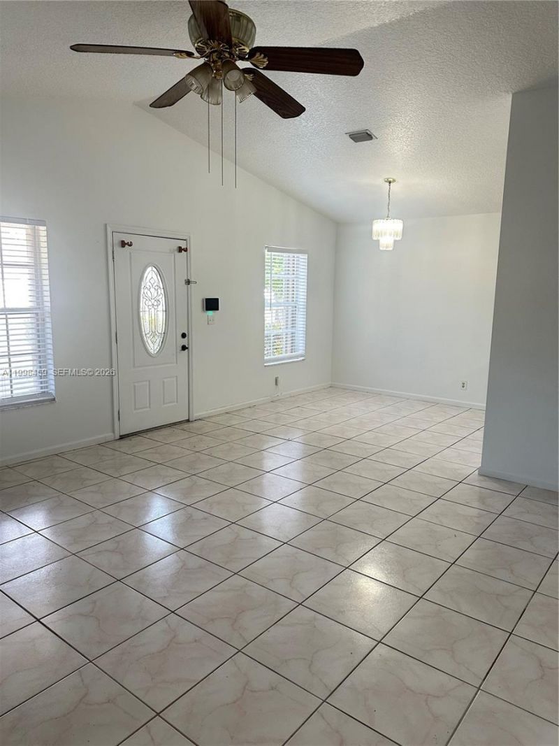 1139 Freshwater Lakes Dr, Unit 1139, West Palm Beach, FL 33401 Photo