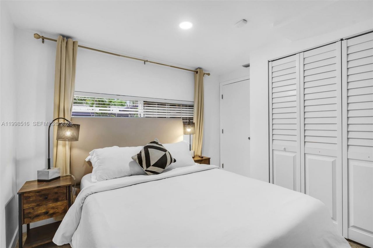 3225 SW 58th Ave, Unit Back, Miami, FL 33155 Photo