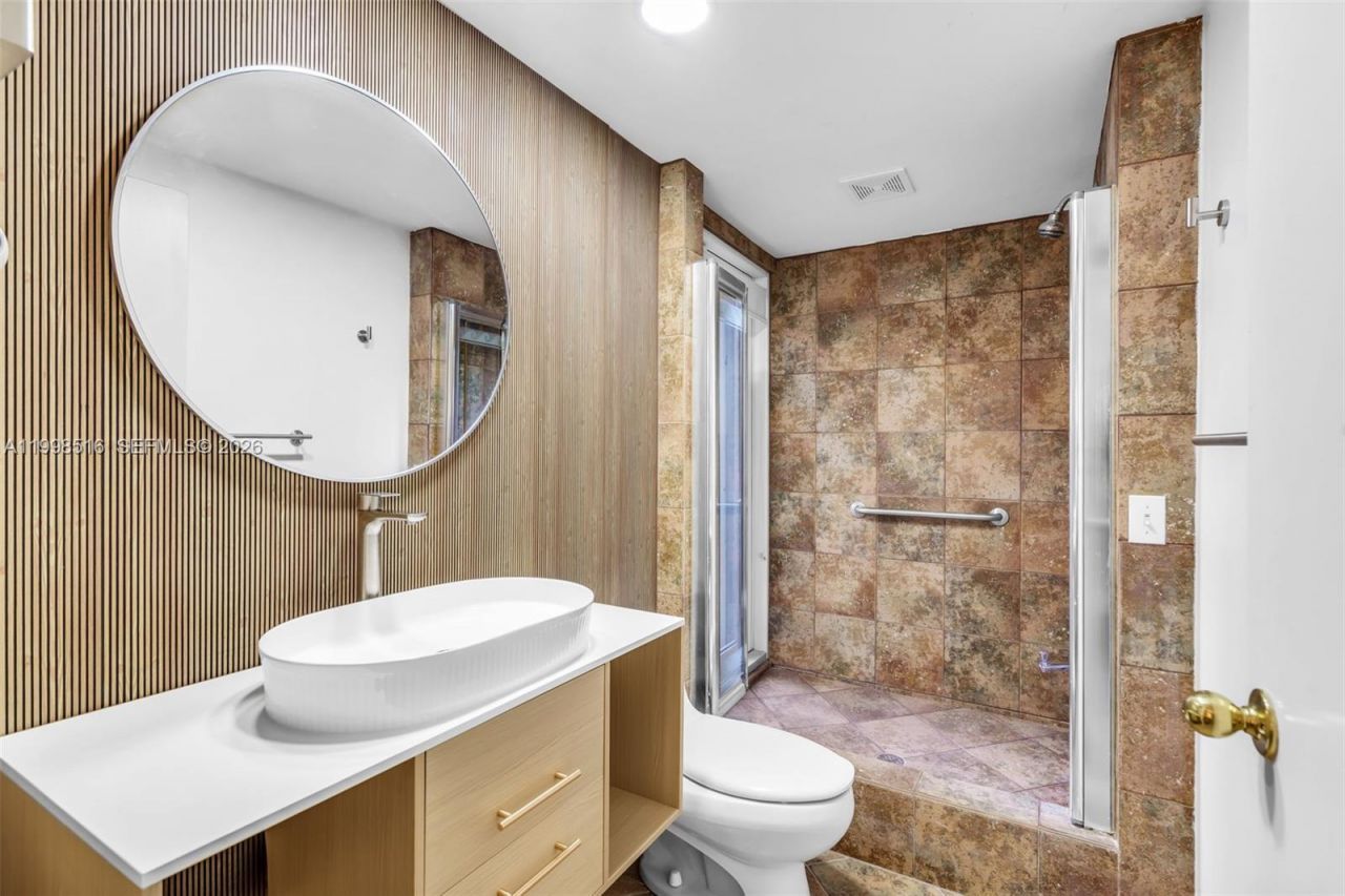 3225 SW 58th Ave, Unit Back, Miami, FL 33155 Photo