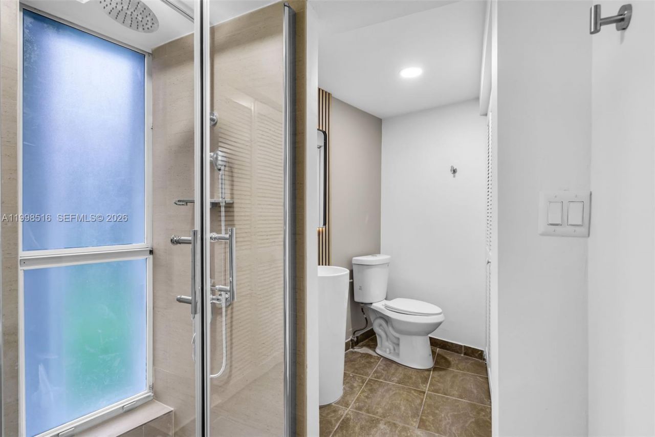 3225 SW 58th Ave, Unit Back, Miami, FL 33155 Photo