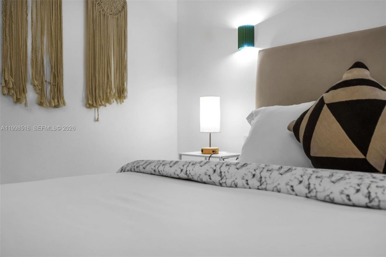 3225 SW 58th Ave, Unit Back, Miami, FL 33155 Photo