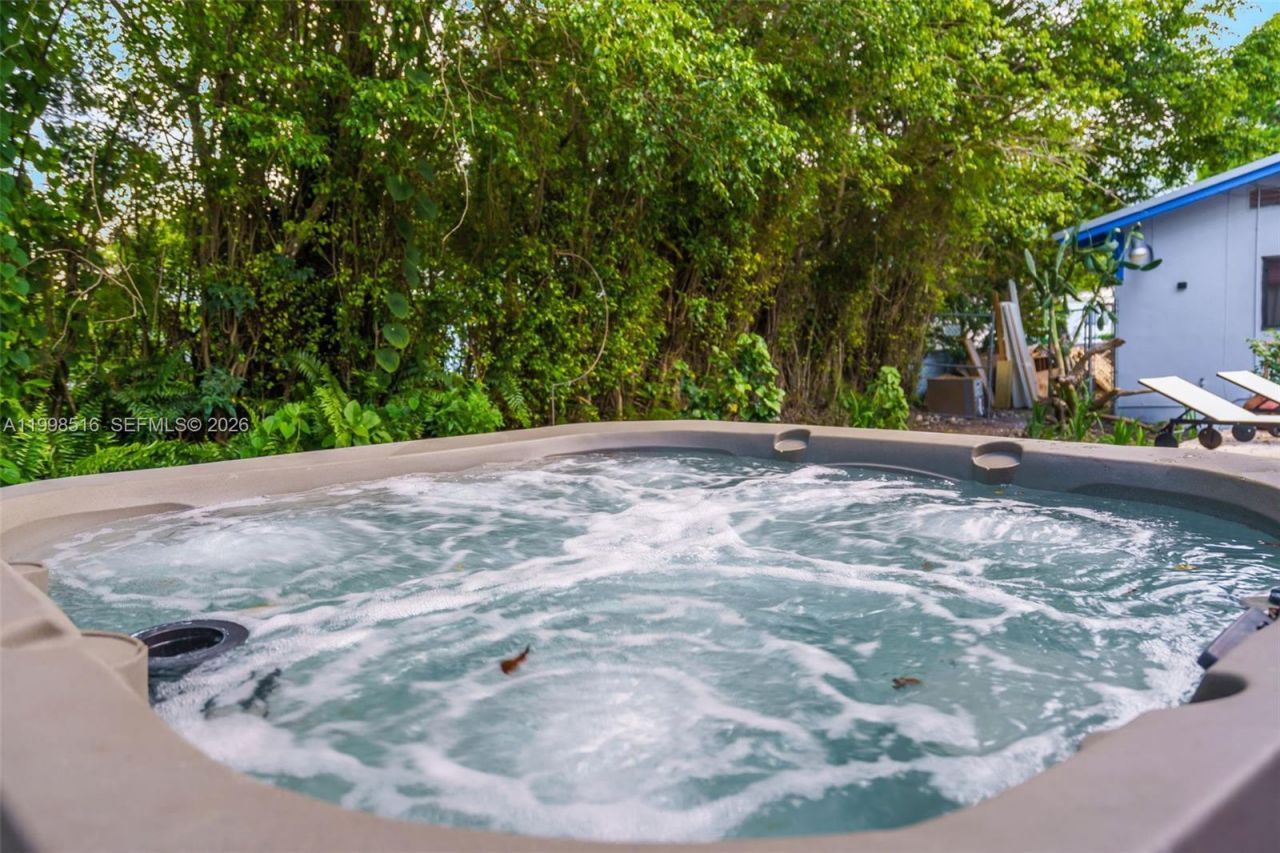 3225 SW 58th Ave, Unit Back, Miami, FL 33155 Photo