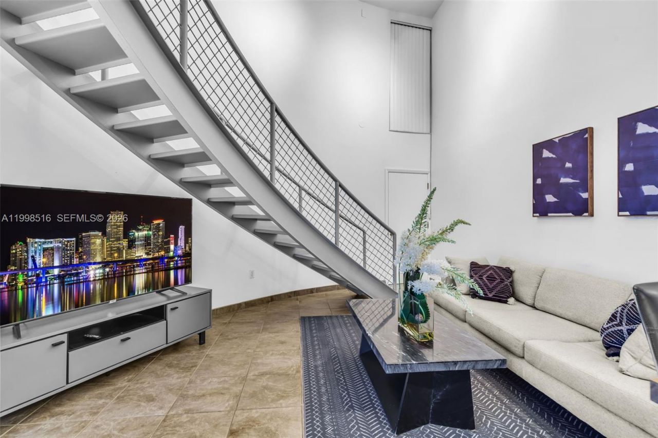 3225 SW 58th Ave, Unit Back, Miami, FL 33155 Photo