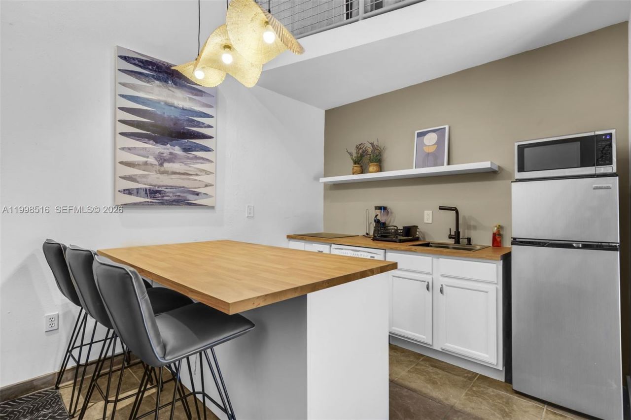 3225 SW 58th Ave, Unit Back, Miami, FL 33155 Photo