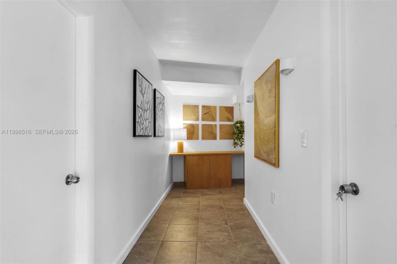 3225 SW 58th Ave, Unit Back, Miami, FL 33155 Photo