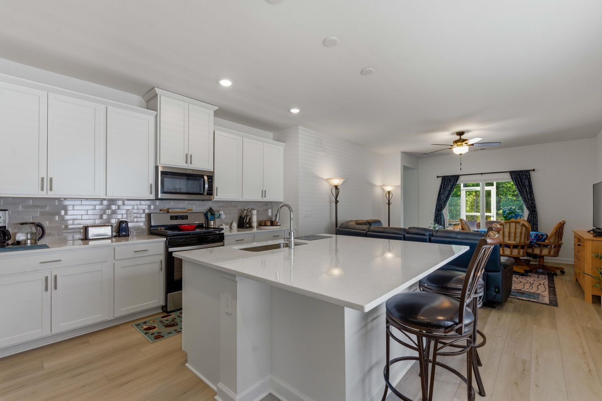 1113 Lauryn Oak Loop Photo 11