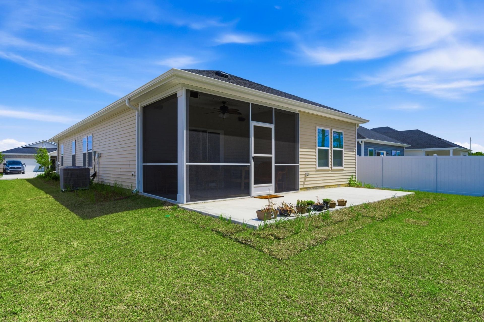 1113 Lauryn Oak Loop Photo 5