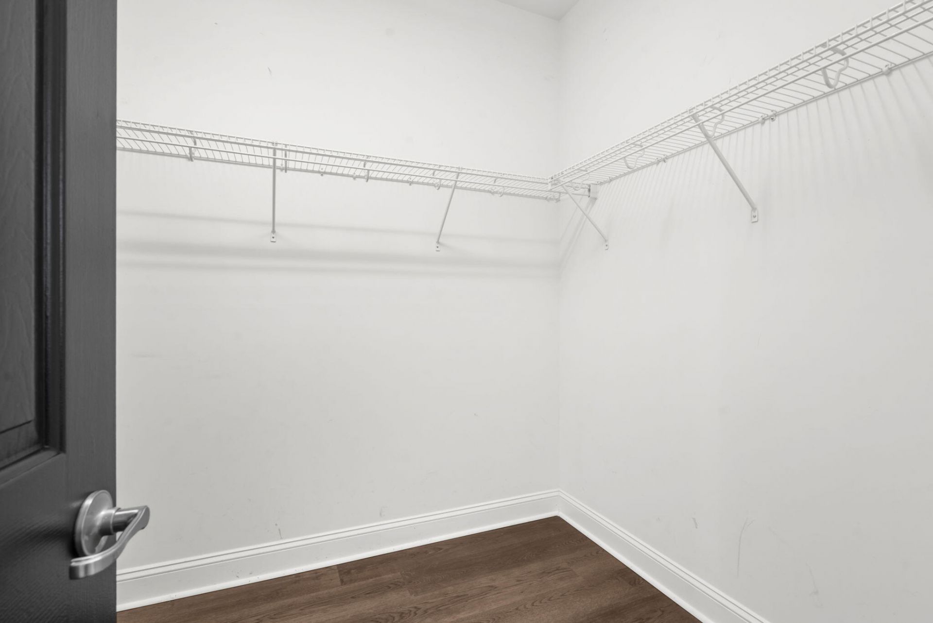 5254 Mulholland Drive Photo 21