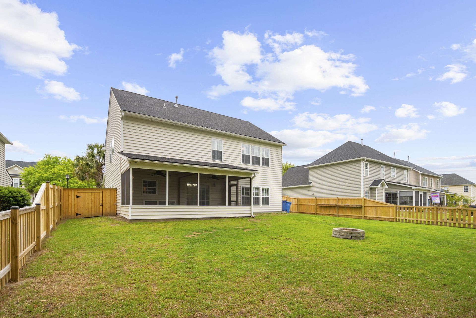 5254 Mulholland Drive Photo 30