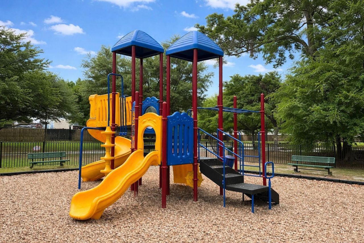 5254 Mulholland Drive Photo 38