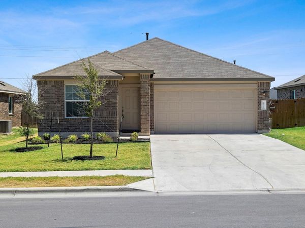 237 Escondido CIR, San Marcos, TX 78666