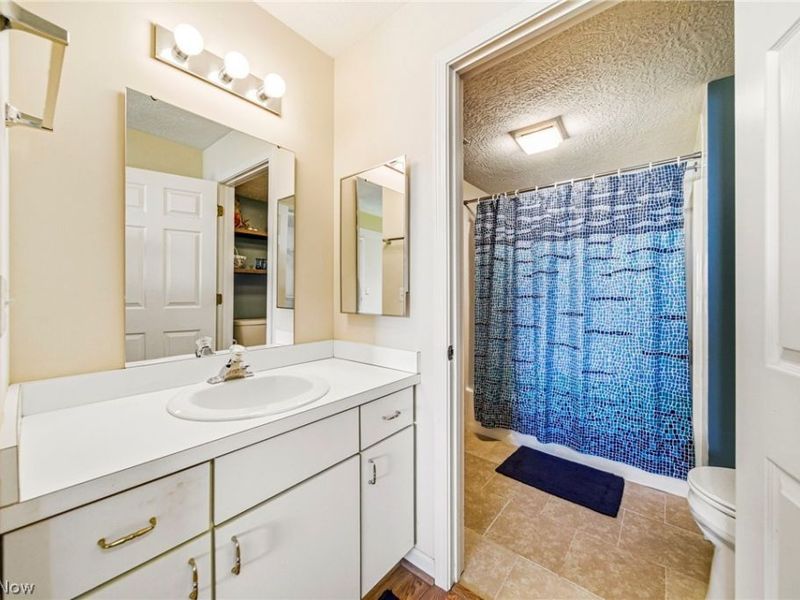 6035 Lake Road W, Unit 423, Ashtabula, OH 44004 Photo 24