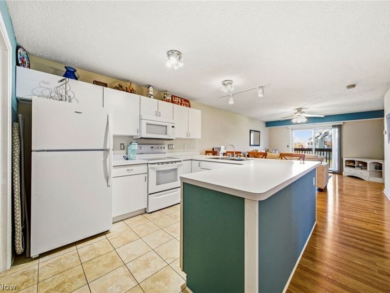 6035 Lake Road W, Unit 423, Ashtabula, OH 44004 Photo 6