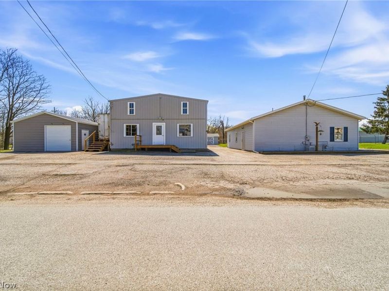 184 E Walnut Street, Jefferson, OH 44047 Photo 1