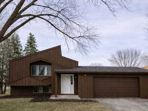 312 Cedar LN, Montevideo, MN 56265