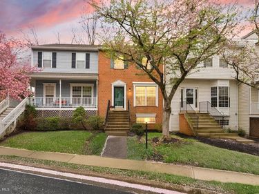 303 RANGERS WAY SE , LEESBURG, VA 20175