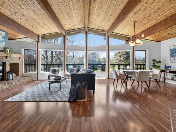 700 Reid Drive, Mount Horeb, WI 53572