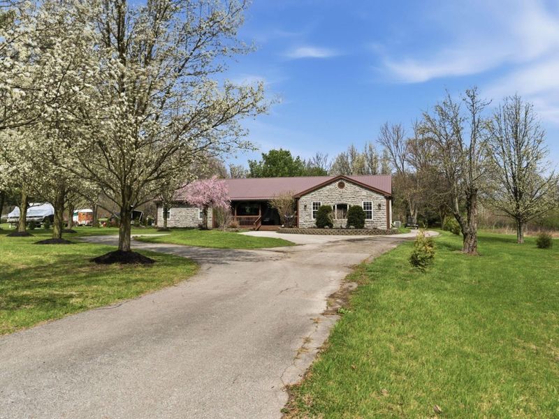 8890 Lithopolis Road NW, Canal Winchester, OH 43110 Photo 4