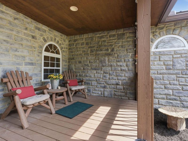 8890 Lithopolis Road NW, Canal Winchester, OH 43110 Photo 7