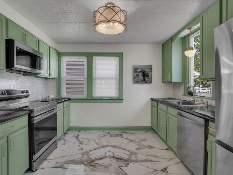 800 S Yearling Road, Columbus, OH 43213 Photo 19