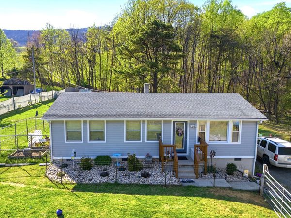 1520 Little Catawba Creek RD , Troutville, VA 24175