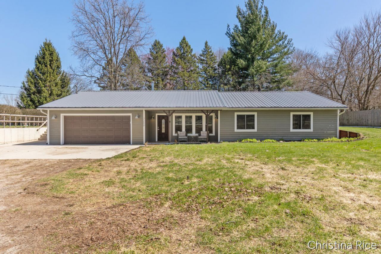 7200 Whitneyville Avenue Se, Alto, MI 49302 Main Photo