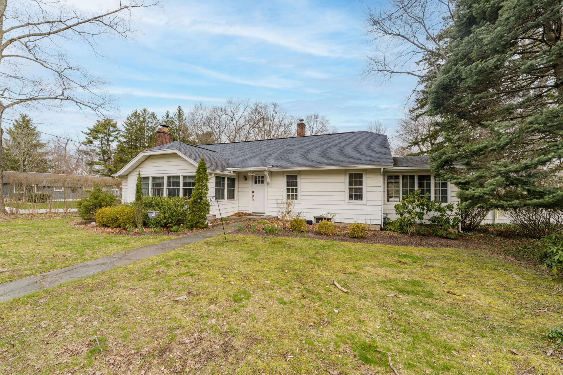 1010 Allegan Street, Saugatuck, MI 49453 Main Photo