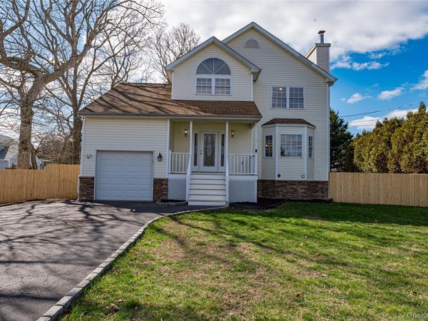 44 Westminster Drive , Shirley, NY 11967