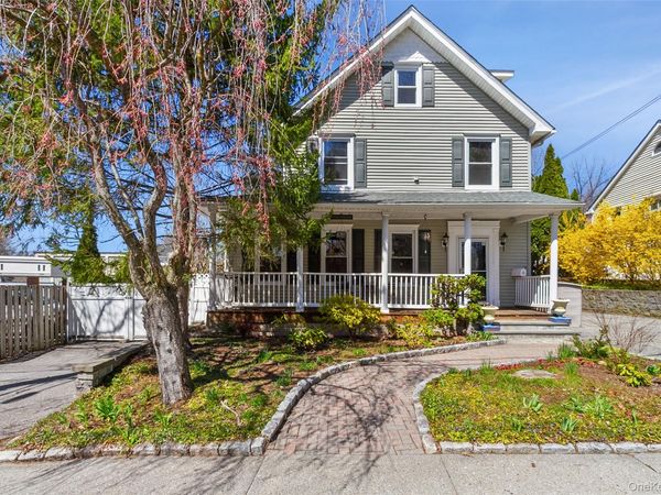 13 Lenox Place , Mount Kisco, NY 10549