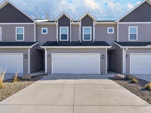 4306 Spruce Creek, Cedar Falls, IA 50613