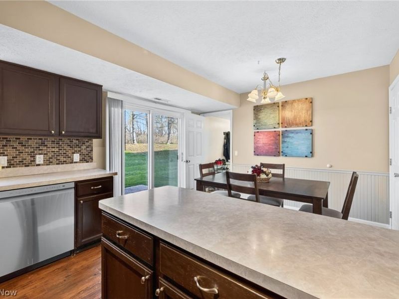 3400 Newport Cove, Unit B-20, Willoughby, OH 44094 Photo 19