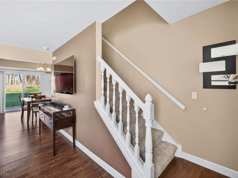 3400 Newport Cove, Unit B-20, Willoughby, OH 44094 Photo 21