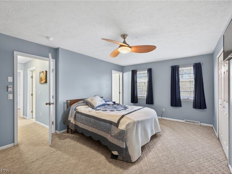 3400 Newport Cove, Unit B-20, Willoughby, OH 44094 Photo 24