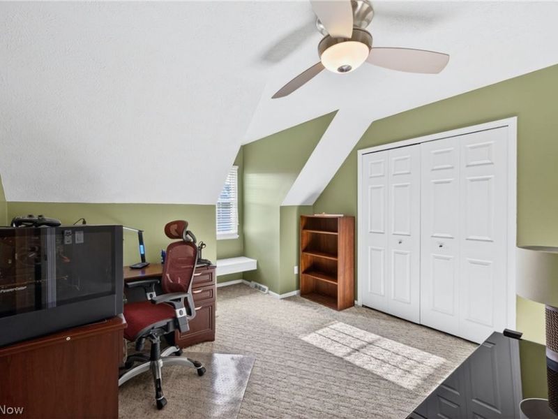 3400 Newport Cove, Unit B-20, Willoughby, OH 44094 Photo 29