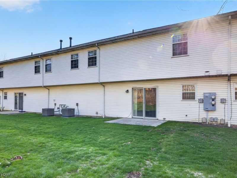 3400 Newport Cove, Unit B-20, Willoughby, OH 44094 Photo 36