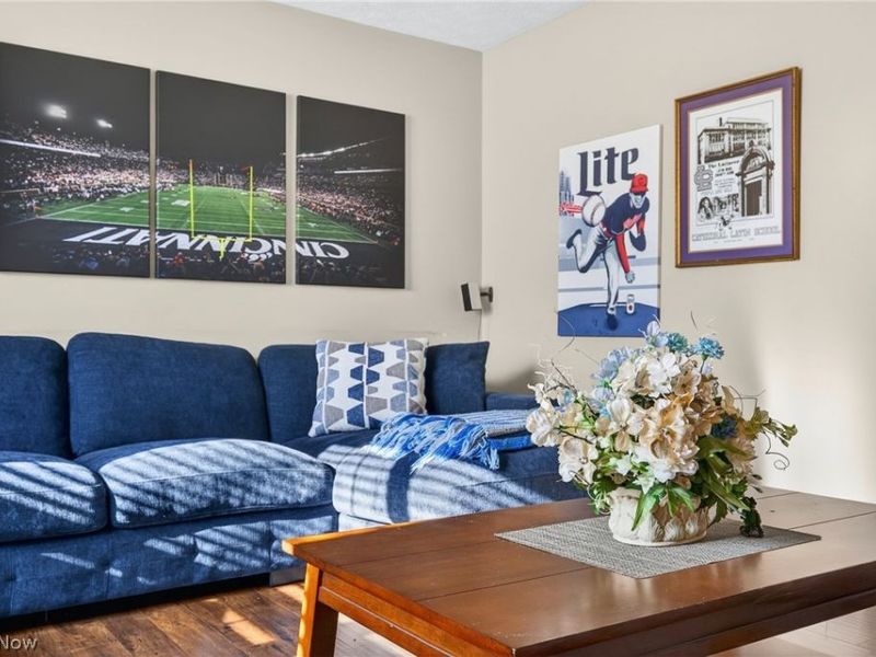 3400 Newport Cove, Unit B-20, Willoughby, OH 44094 Photo 7