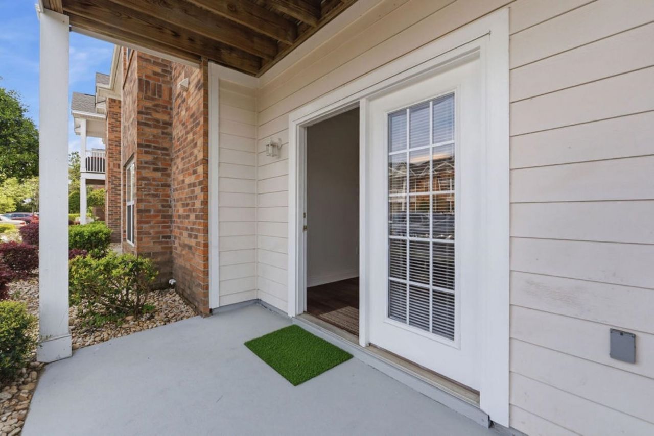 2053 Silvercrest Dr. Photo 19