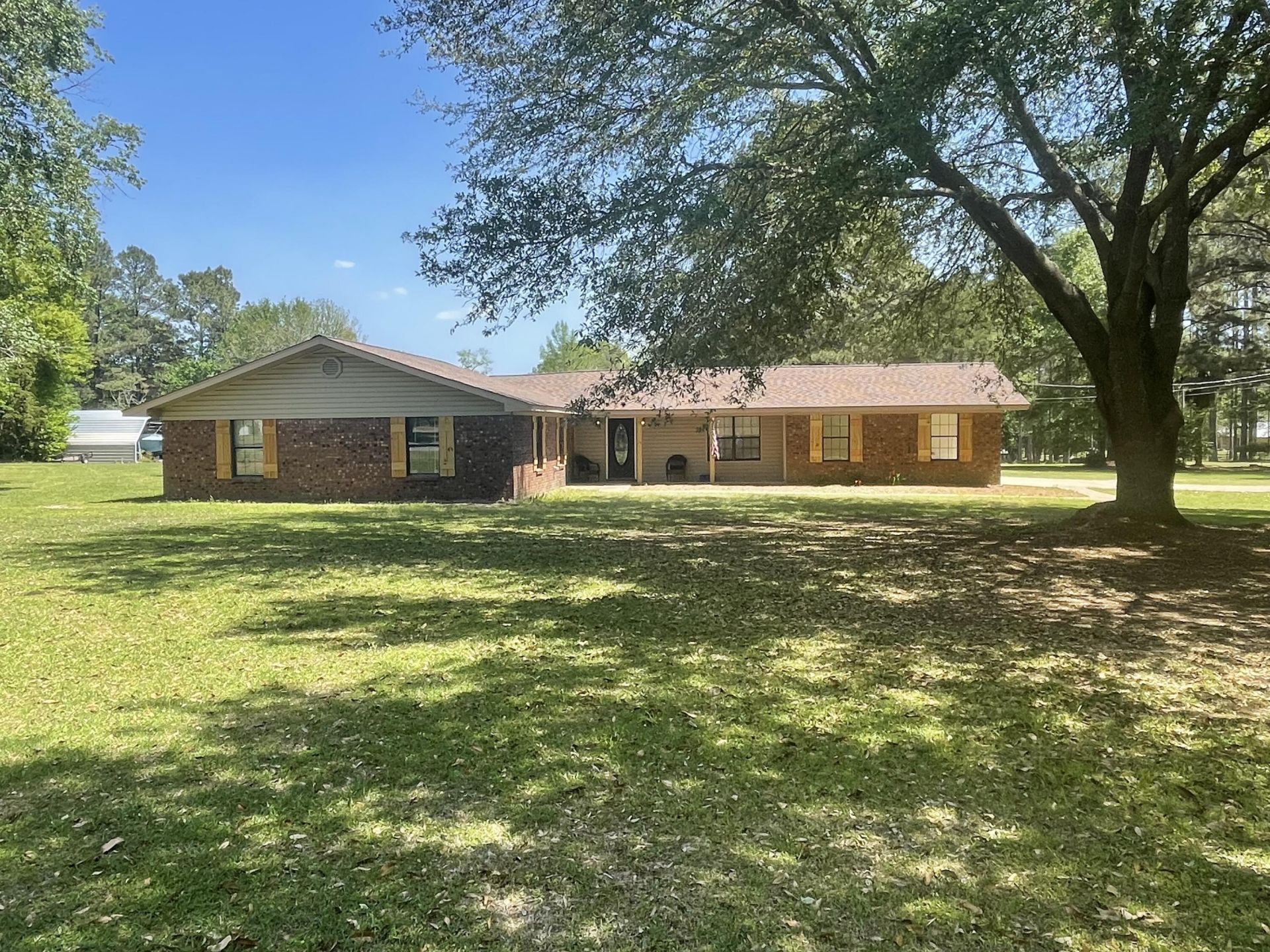 3 Billy Craft Rd. Laurel, MS 39443