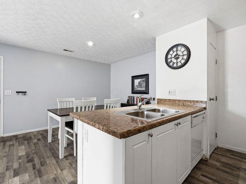 1990 Kyger Drive , Columbus, OH 43228 Photo 19