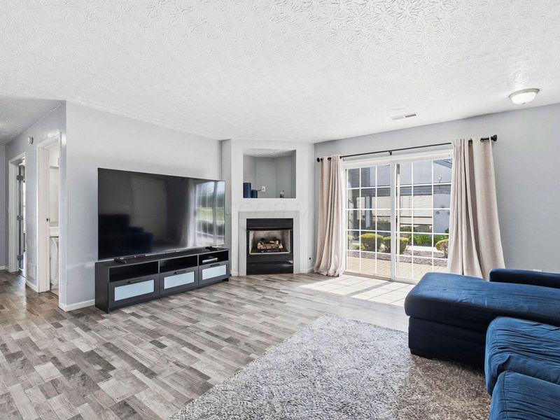 1990 Kyger Drive , Columbus, OH 43228 Photo 9