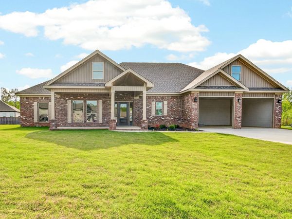 15 Opie Court , Cabot, AR 72023