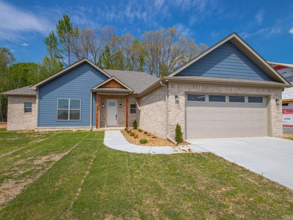 108 Fawnwood Street, Jacksonville, AR 72076