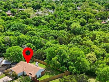 6702 Umphress Road, Dallas, TX 75217