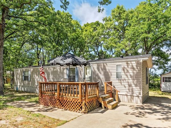 124 Meadowlark Lane, Mabank, TX 75156