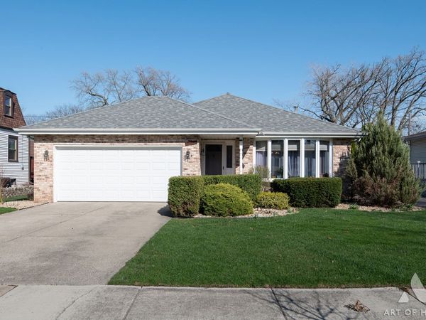 9345 S 82nd Court, Hickory Hills, IL 60457