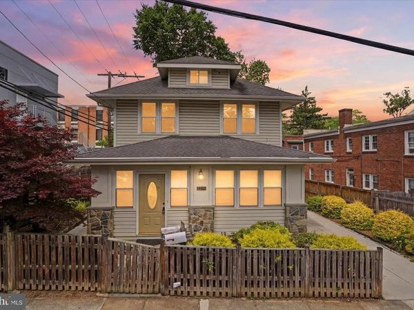 2206 S GRANT STREET S, ARLINGTON, VA 22202