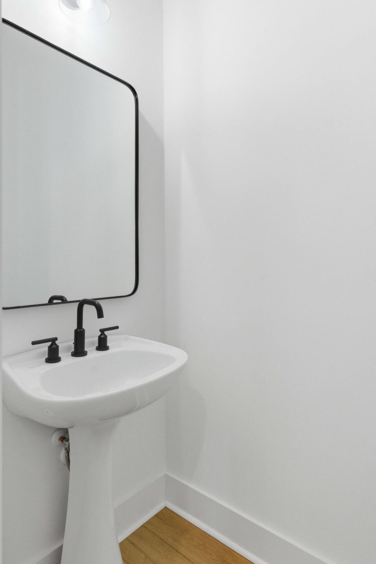 50 Aiken Street Photo 36